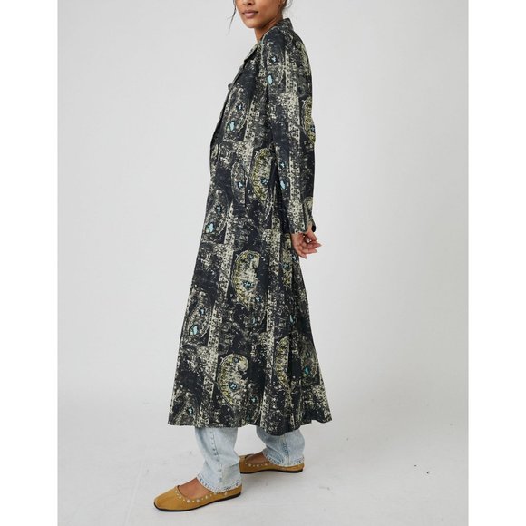🎉LAST CHANCE🎉 FREE PEOPLE Rae Printed Duster / Washed Black Combo - Picture 4 of 6